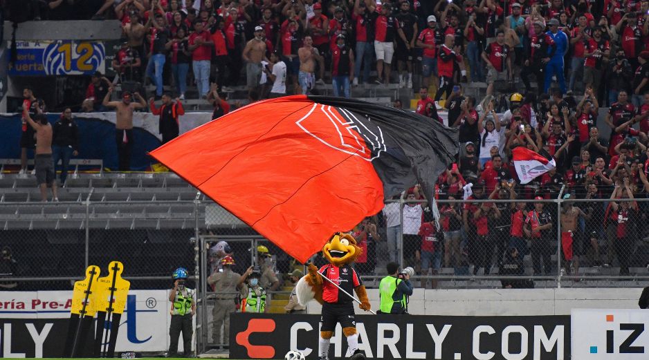 Después de varios días de negociaciones con el Benfica, la operación quedó encaminada una vez que ambas partes lograron destrabar los últimos detalles. IMAGO7