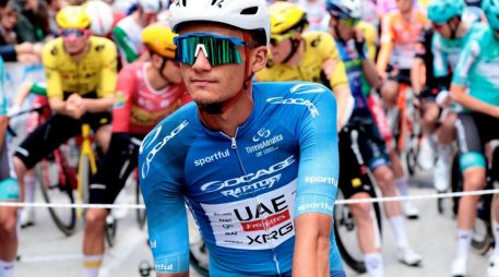 El debut de Isaac del Toro en el Tour de Francia está superando las expectativas y consolidándolo como uno de los ciclistas más consistentes de la competencia. ARCHIVO.