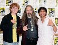 Walker Scobell, Bear McCreary y Aryan Simhadri, durante la presentación de “Percy Jackson And The Olympians”.AFP