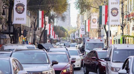 El programa Hoy No Circula se aplica de las 5:00 a las 22:00 horas en todas las alcaldías de la Ciudad de México y en tres zonas conurbadas del Estado de México. SUN/O. Alvarado