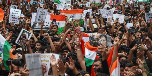 El movimiento "Cucarachas" escala en India: de la sátira digital a la presión política contra el Ministerio de Educación