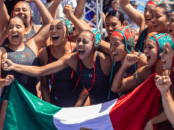 El equipo mexicano femenil de waterpolo está arrasando en los primeros partidos de Santo Domingo 2026. X/@OlimpismoMex