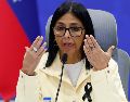 La presidenta encargada de Venezuela, Delcy Rodríguez, habla en una conferencia de prensa en Caracas. AP/P. Mattey
