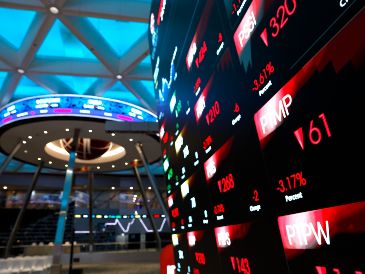 Al interior del mercado mexicano, destacaron las pérdidas de las emisoras Qualitas, Cemex, Gruma, Grupo Aeroportuario del Sureste y GCC. EFE/M. Irham