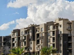 los desarrolladores no pueden aplicar aumentos injustificados al precio anunciado de la vivienda. CANVA