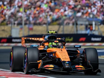 Esta es además la primera ocasión en la que Lando Norris arrancará desde la pole position como campeón del mundo. EFE / T. Vasvari