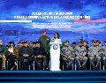 La presidenta encargada de Venezuela, Delcy Rodríguez (c), habla durante el acto de ascensos de la Fuerza Armada Nacional Bolivariana, en Caracas. EFE/Miraflores