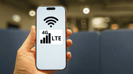 La constante aparición de las letras LTE en las pantallas también es el resultado de una transición tecnológica inminente: el apagón definitivo de las redes antiguas. CANVA ESPECIAL