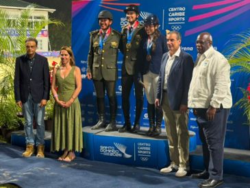 México hizo el 1-2 individual y conquistó el oro por equipos en el evento completo de equitación tras una sólida actuación en las tres pruebas. CORTESÍA.
