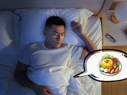 Suspender el consumo de alimentos al menos cuatro horas antes de dormir, reduciendo la ventana diaria de alimentación a un periodo de entre ocho y nueve horas. CANVA