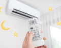 El problema no es dormir con el aire acondicionado encendido, sino cómo se utiliza. CANVA