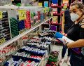 El surtido de la lista de útiles podría convertirse en una actividad familiar y barata gracias a las ferias de la Profeco. EL INFORMADOR/ARCHIVO