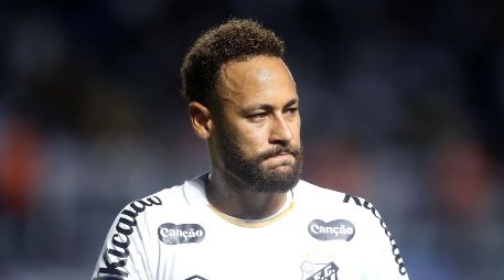 Tras el duro golpe que supuso la eliminación de Brasil a manos de Noruega en los octavos de final del Mundial en Norteamérica, Neymar confirma si se va o no de la selección de Brasil. EFE / ARCHIVO