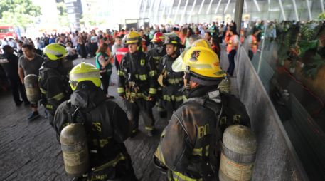 Hasta el momento, derivado de la fuga, se reporta una persona lesionada, además de cientos de personas evacuadas. ESPECIAL