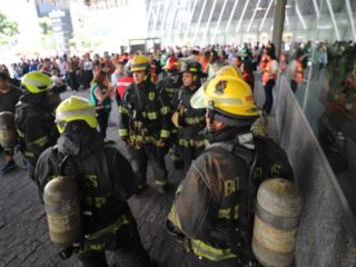 Hasta el momento, derivado de la fuga, se reporta una persona lesionada, además de cientos de personas evacuadas. ESPECIAL