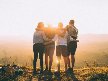 Pedir ayuda también es una decisión adulta. UNSPLASH