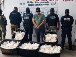 El conductor, la droga y el vehículo fueron puestos a disposición del Ministerio Público. ESPECIAL/SSPC