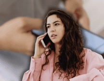 El registro de celular con la CURP es obligatorio. Quienes no vinculen su línea telefónica antes del 15 de agosto de 2026 enfrentarán consecuencias en su comunicación. ESPECIAL/Canva