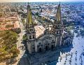 Las temperaturas en el AMG oscilarán entre una mínima de 17°C durante las primeras horas de la mañana y una máxima que alcanzará los 28°C a 29°C alrededor de las 15:00 horas. ESPECIAL / EL INFORMADOR y CANVA