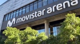 Rosalía llega a Buenos Aires a semanas de la polémica en redes sociales.