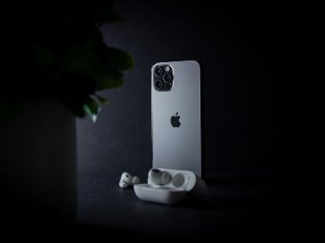 Este drástico aumento ha generado dudas entre los usuarios sobre si vale la pena actualizar sus equipos. Unsplash