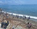 Las estimaciones iniciales elevan a 49 mil personas —a falta de confirmación oficial— las personas que entraron de forma irregular a la ciudad norteafricana española de Ceuta. EFE/M. Marín