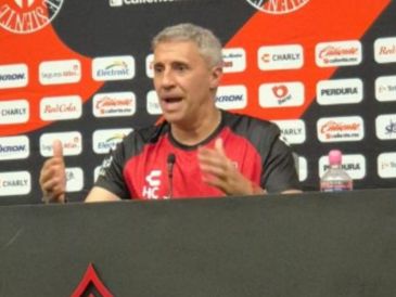Crespo dejó claro que las oportunidades de estar en el primer equipo dependerán exclusivamente del rendimiento del jugador. EL INFORMADOR/J. Robles