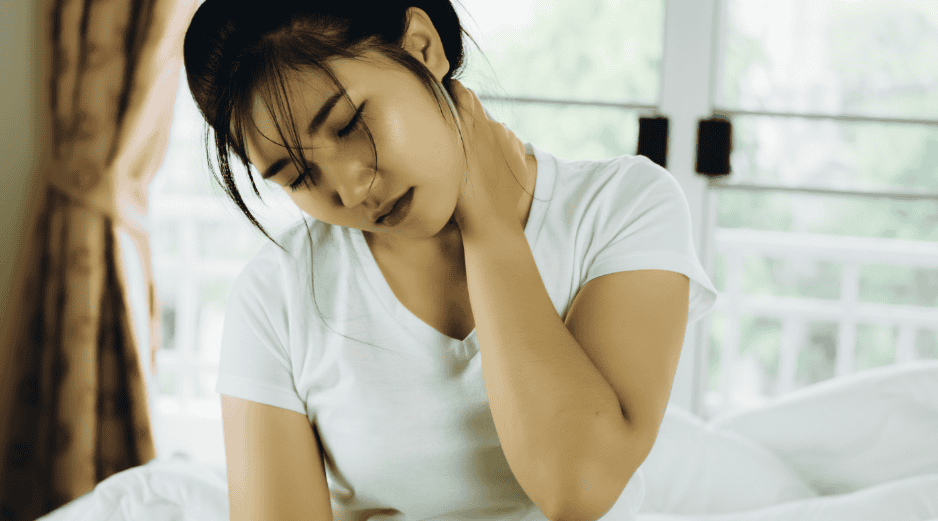 El cortisol alto afecta gravemente la salud física y mental. Identificar sus causas, desde el estrés crónico hasta el Síndrome de Cushing, permite aplicar tratamientos efectivos y mejorar la calidad de vida. CANVA