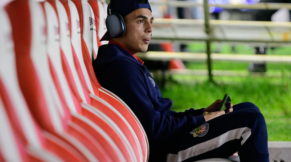 El juvenil rojiblanco pasó de disputar 15 partidos y acumular 876 minutos en el Torneo Clausura 2025, a tener participación en siete encuentros y sumar 136 minutos bajo la dirección de Gabriel Milito. IMAGO7