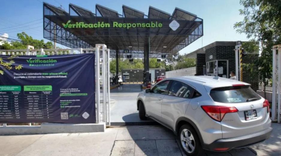 Durante el año 2026, el Gobierno de Jalisco mantiene en vigor el programa de Verificación Vehicular Responsable, una estrategia ambiental diseñada para reducir las emisiones contaminantes de los automóviles. EL INFORMADOR / ARCHIVO
