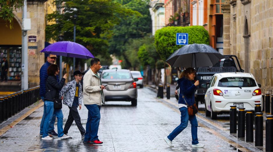 En la capital de Jalisco, la probabilidad de lluvia aumentará conforme avance la tarde. EL INFORMADOR / ARCHIVO