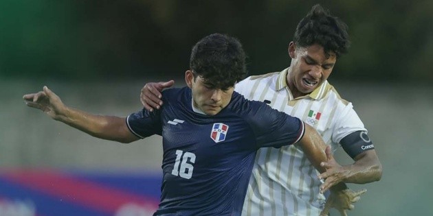 México deja escapar el triunfo ante República Dominicana