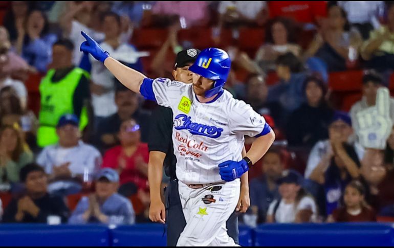 Kyle Garlick pegó jonrón en la tercera entrada del segundo juego de la jornada. CORTESÍA/Charros de Jalisco