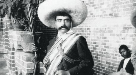 Acompañado por su escopeta y machete, la figura de Zapata representó en su momento la del rebelde de la Revolución Mexicana. EL INFORMADOR