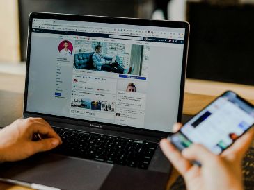 Aunque se trata de un estudio observacional, aporta pruebas sólidas de que el uso precoz de las redes sociales tiene un efecto negativo en las calificaciones de italiano y matemáticas de la población estudiada,. Unsplash
