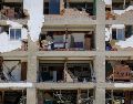 Fotografía que muestra un edificio destruido por los terremotos del 24 junio, en Caraballeda (Venezuela). EFE/ M. Gutiérrez