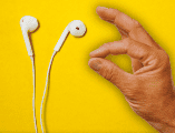 Lejos de ser un retroceso, el regreso a los cables en 2026 representa una maduración del consumidor. ESPECIAL / CANVA