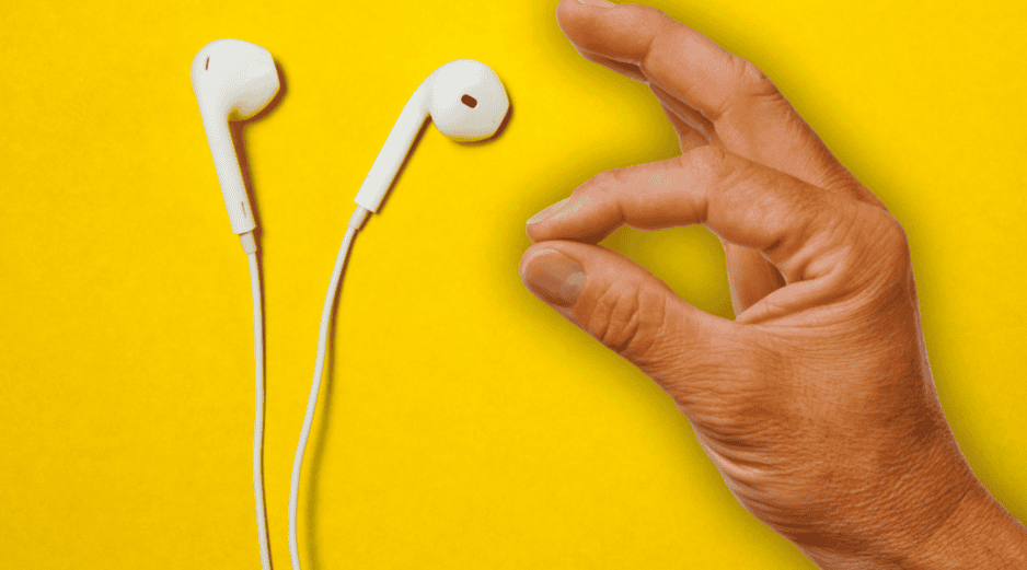Lejos de ser un retroceso, el regreso a los cables en 2026 representa una maduración del consumidor. ESPECIAL / CANVA