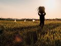 En ese sentido, el estudio subrayó que los trabajadores informales, rurales y quienes realizan actividades al aire libre figuran entre los grupos más expuestos a la pérdida de ingresos. Unsplash
