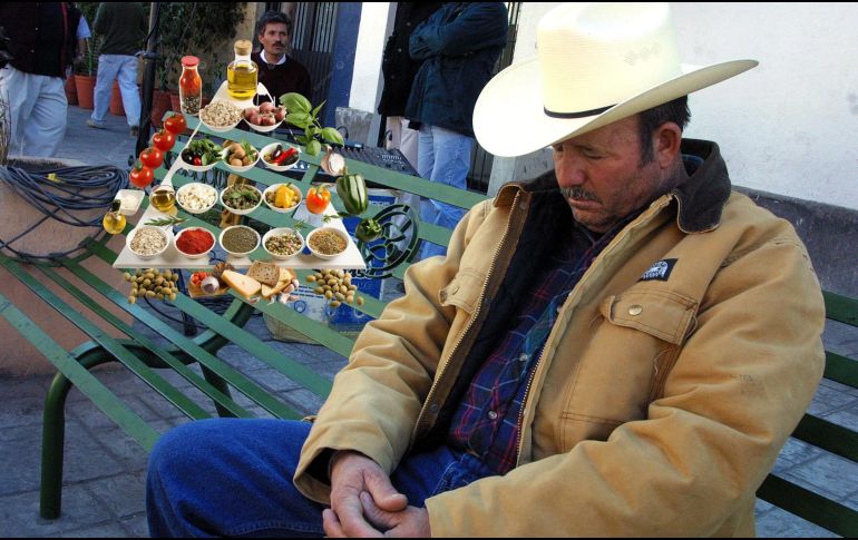 ¿Problemas de sueño? Intenta cambiar tus alimentos y ve cómo te funciona. EL INFORMADOR / ARCHIVO