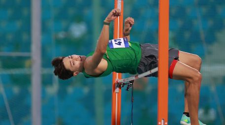 México abrió el atletismo con dos medallas de oro y cinco preseas, aunque la pista dejó resultados por debajo de lo esperado. EFE/ O. Barría.
