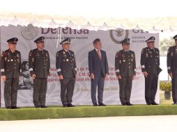 Su experiencia se ha centrado en la planeación de operaciones de seguridad, el combate a la delincuencia organizada, la capacitación de personal militar y la coordinación de fuerzas federales. GOBIERNO DE JALISCO