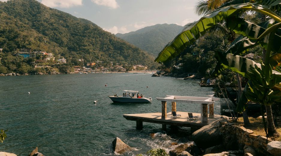 Explorar estas playas mágicas de Jalisco garantiza unas vacaciones de verano 2026 inolvidables. UNSPLASH / QUEK