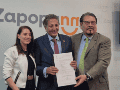 El presidente municipal de Zapopan, Juan José Frangie, explicó que con esto se busca que los ciudadanos y empresarios hagan menos trámites. EL INFORMADOR / J. VELAZCO