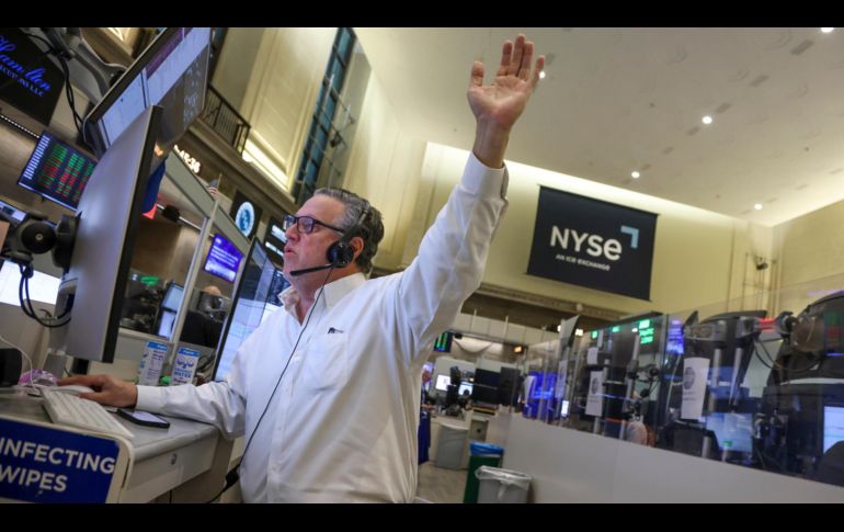 Además de la esperanza por una solución en Oriente Medio, la Bolsa de Nueva York también se vio impulsada por la presentación de resultados trimestrales mejores de lo esperado. EFE/S. Yenesel