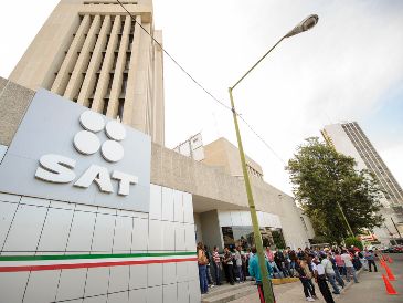 El SAT anunció que en agosto de 2026 auditará a los contribuyentes que incurran en 11 conductas específicas. EL INFORMADOR/ARCHIVO