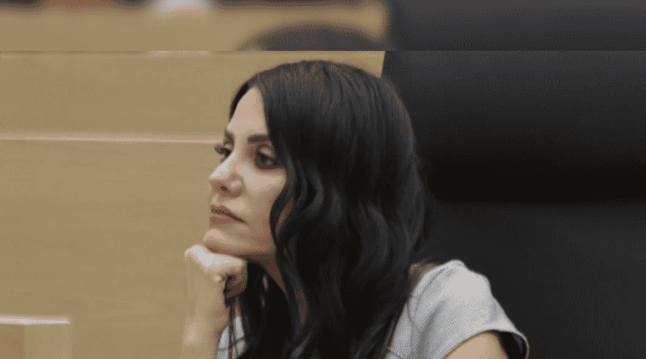 La diputada poblana aseguró dar la cara al mundo sin ser 'corrupta ni ladrona', mientras enfrenta su proceso ante la CNHJ. FACEBOOK