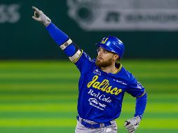 Jared Walsh pegó dos jonrones en el partido, el último en la décima baja. CORTESÍA/Charros de Jalisco