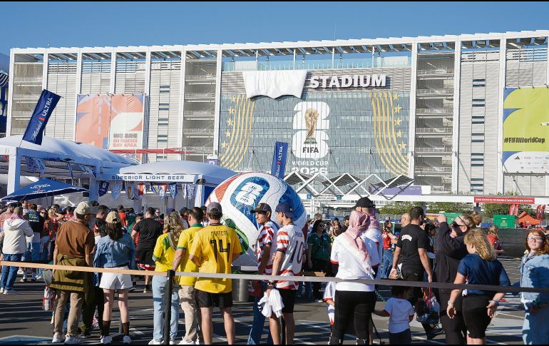 Ejecutivos de cuatro ciudades sede del Mundial afirmaron que directivos de FIFA se comprometieron a pagarles un millón de dólares. AFP