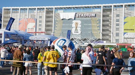 Ejecutivos de cuatro ciudades sede del Mundial afirmaron que directivos de FIFA se comprometieron a pagarles un millón de dólares. AFP